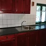 Zold Oliva Apartman Apartment