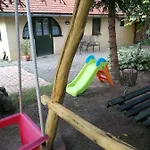 Apartment Zold Oliva Apartman