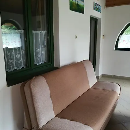 Zöld Oliva Apartman Daire Bárdudvarnok